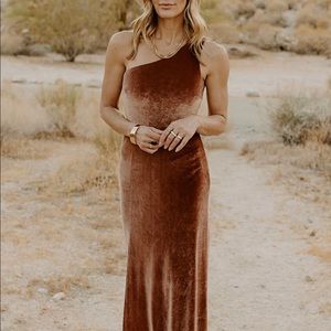 Baltic born bridesmaids dress, style Tatiana. Brand new with tags.